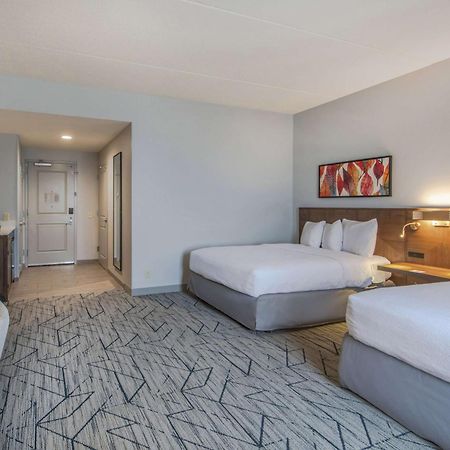 Hilton Garden Inn Raleigh Cary Extérieur photo