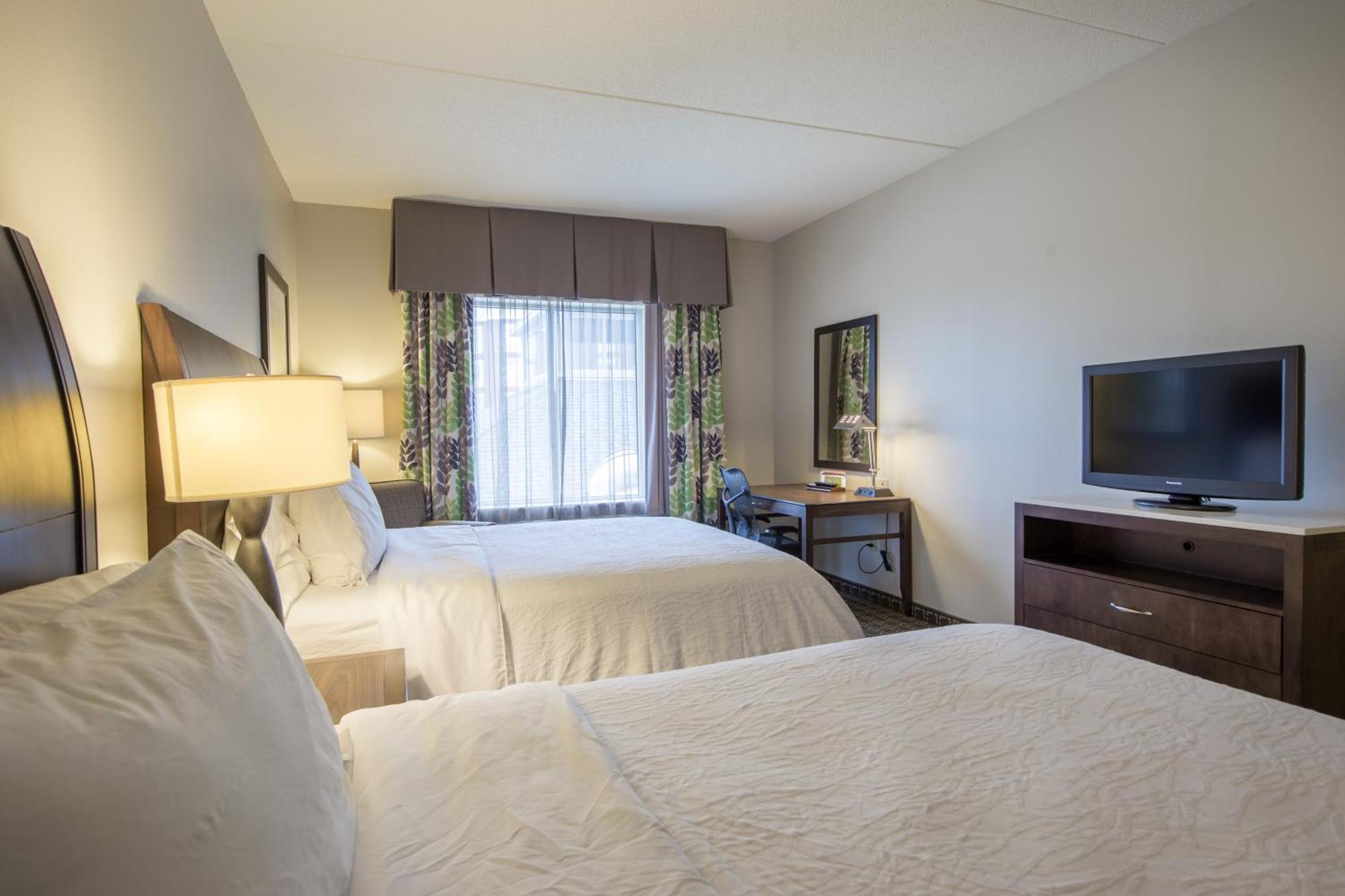 Hilton Garden Inn Raleigh Cary Extérieur photo