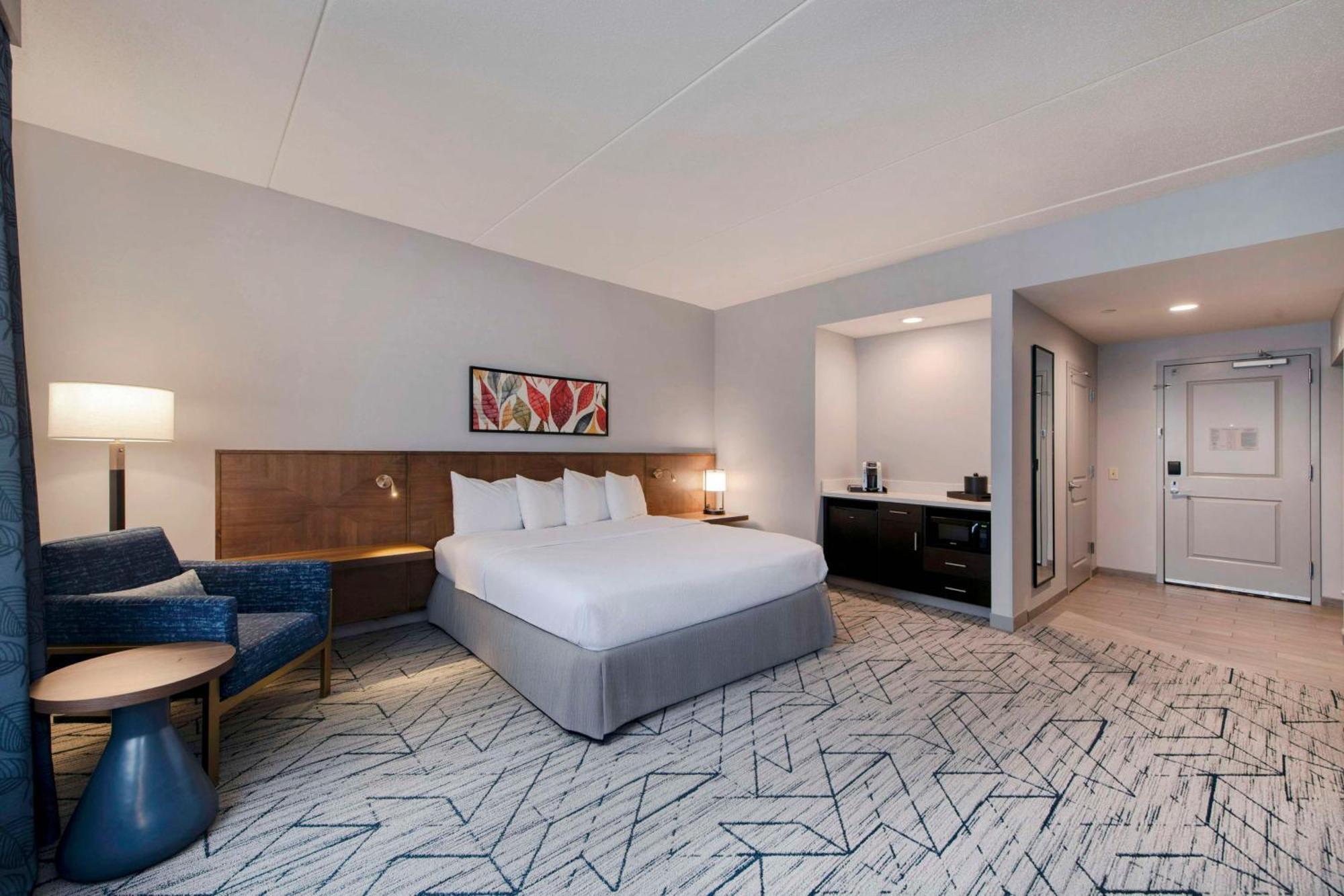 Hilton Garden Inn Raleigh Cary Extérieur photo