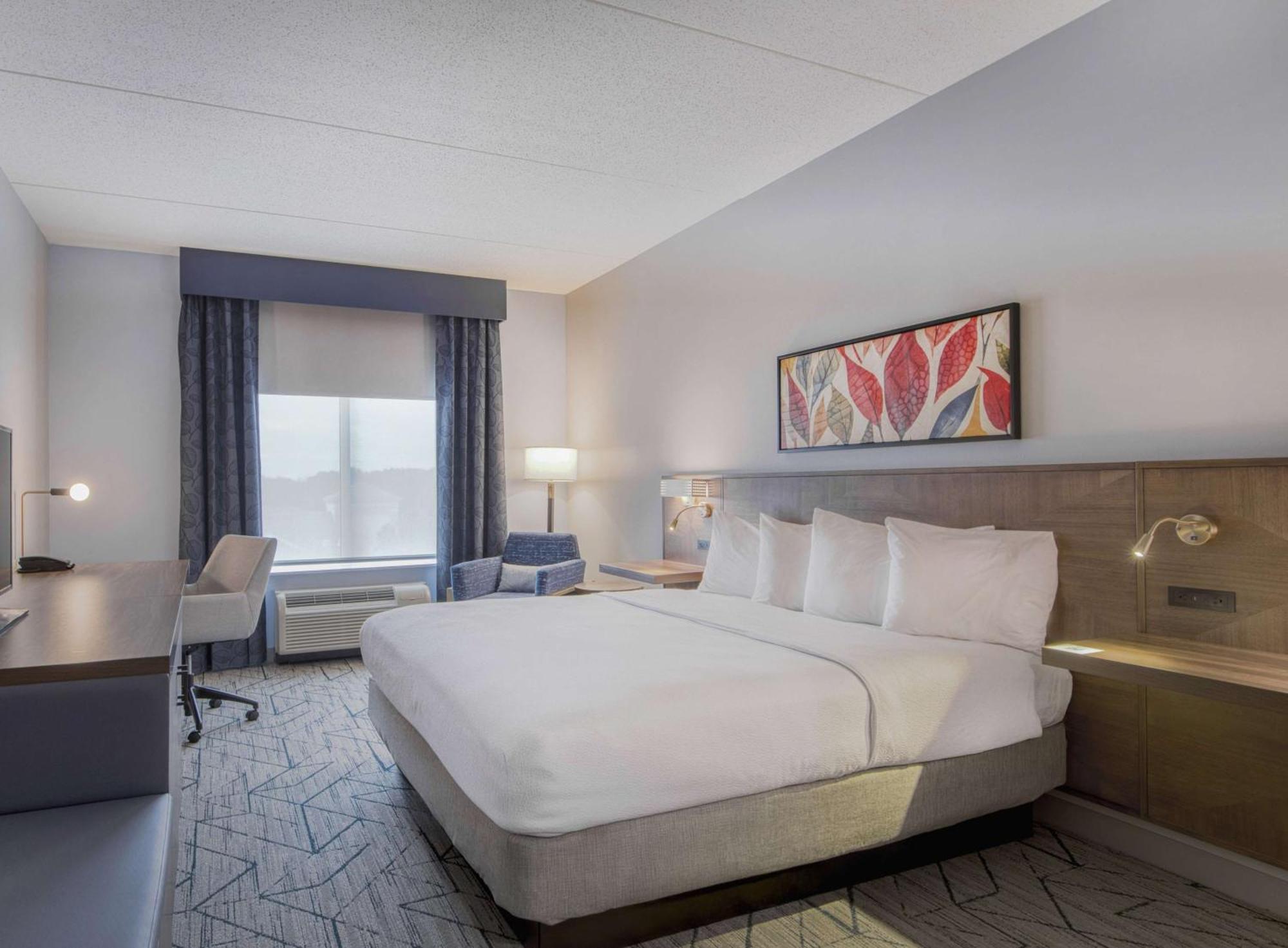 Hilton Garden Inn Raleigh Cary Extérieur photo